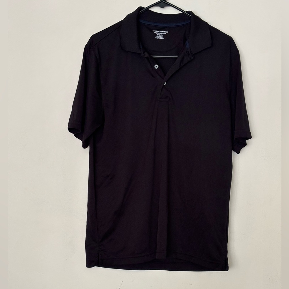 Amazon Essentials Men’s Black Shirt Size Small